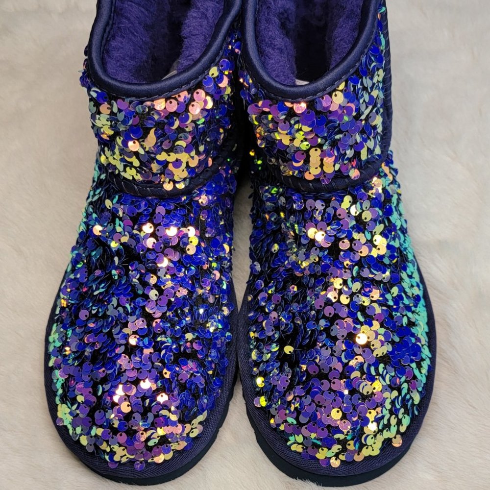 New Classic Mini Stellar Sequin- Medallion, Women's Size 6
